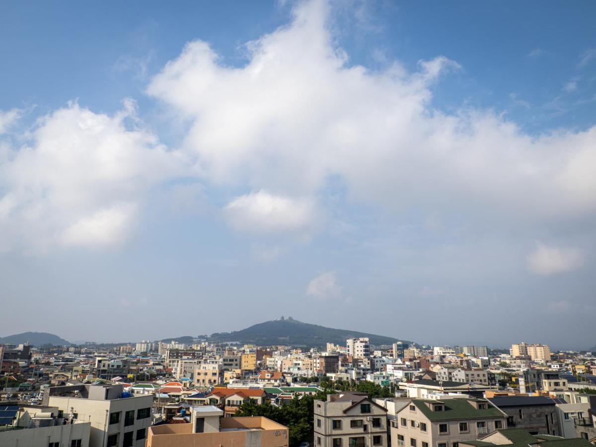 Jeju Moseulpo Hotel Согвипхо Экстерьер фото